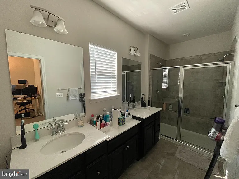 22264 Foundation Dr — Photo 18