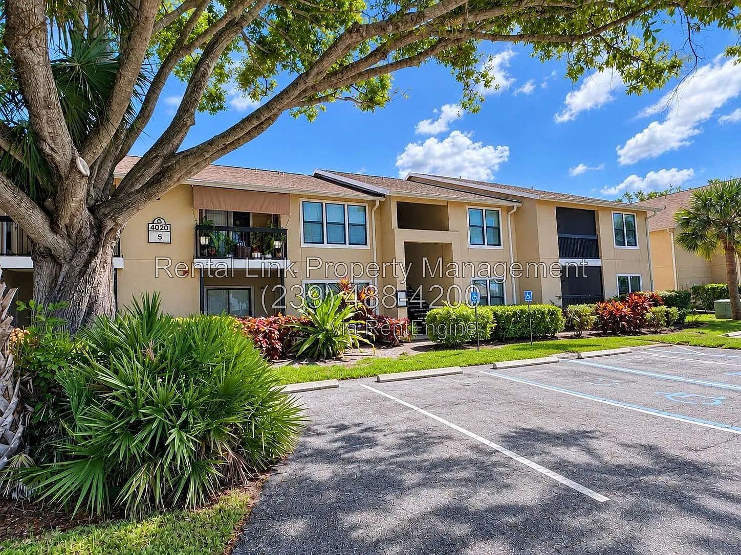 2 bed, 2.0 bath, 1050 sqft, $1,500 — Photo 1
