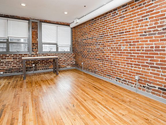 4th image of 1711 E Main St #5207