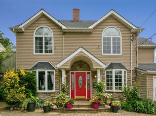 2795 Harvey Ave, Oceanside, NY 11572