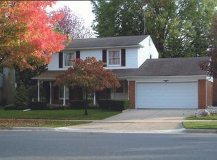 446 Eastlook Dr, Saline, MI 48176