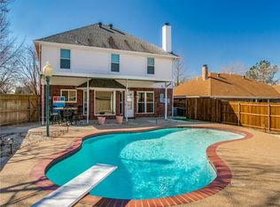 8545 Smith Dr, North Richland Hills, TX 76182