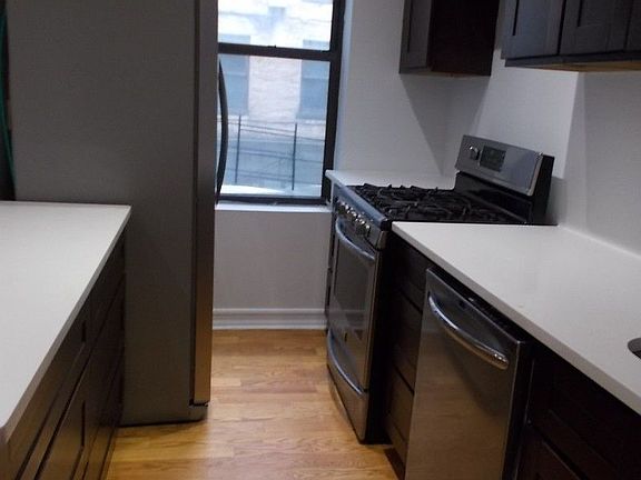 2nd image of 446 Saint Johns Pl #17
