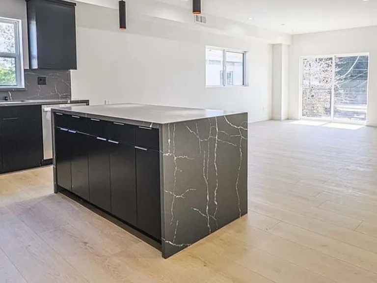 6006 Comey Ave — Photo 9