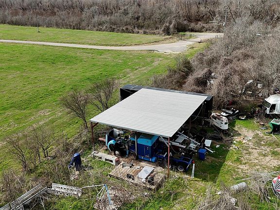 3rd image of 1361 Siedel Rd