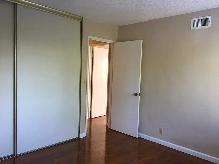 765 San Antonio Rd #30 — Photo 9
