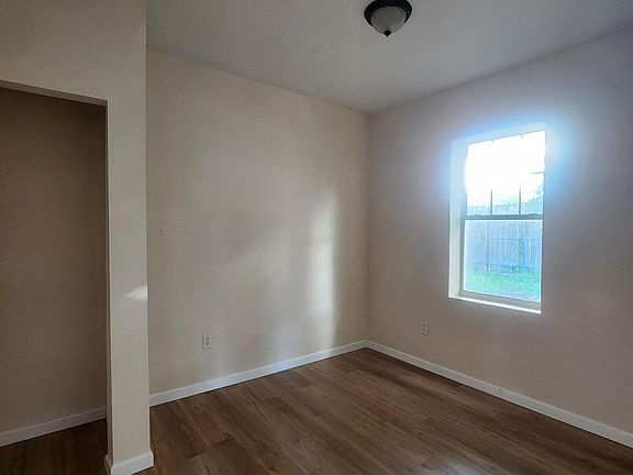 4th image of 705B Satsuma Ave #B