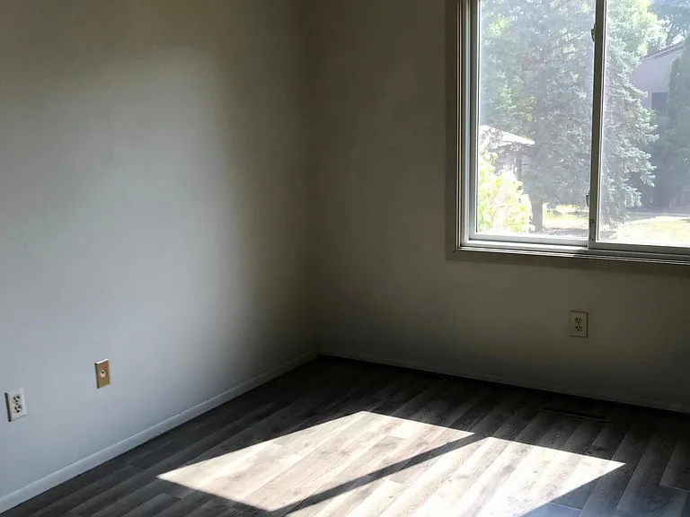 6255 Saint Johns Dr — Photo 5