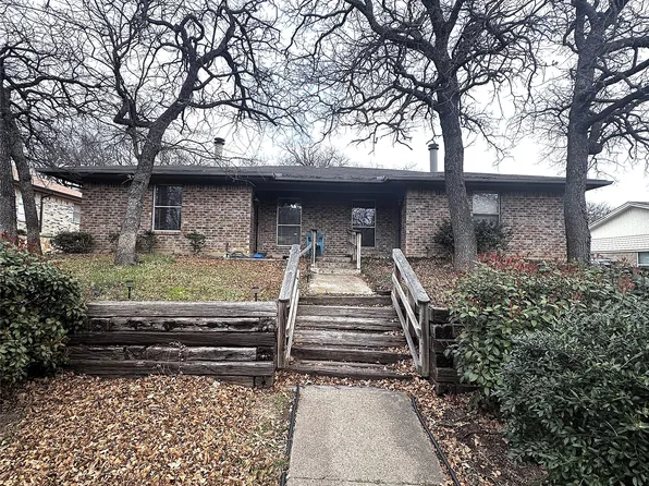 7508/7510 Hanover Ln, North Richland Hills, TX 76182