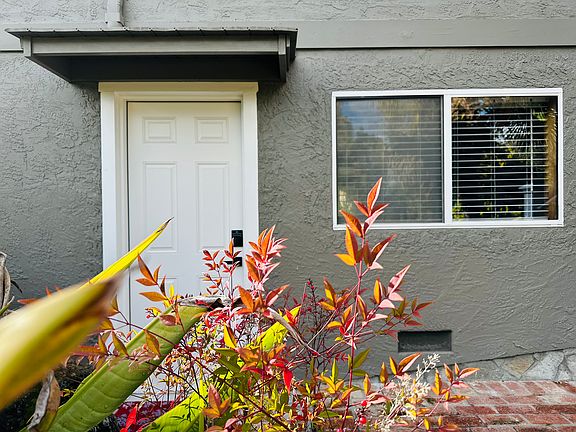 3rd image of 21166 Haymeadow Dr