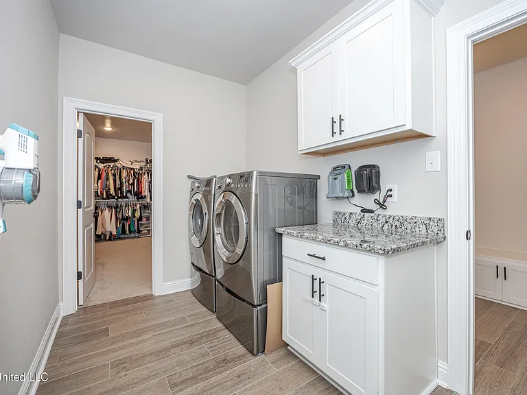 6995 Osprey Dr — Photo 38