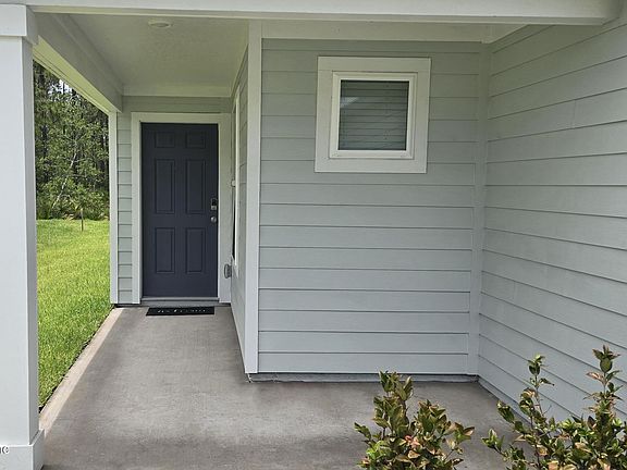 5th image of 10 DERBYSHIRE Drive