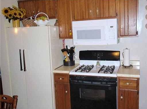 Newer appliances included!!!