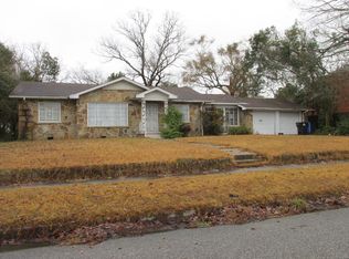 196 Yeend Ave, Chickasaw, AL 36611