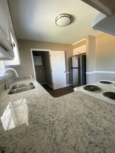 4131 Hamilton Cir Photo 1