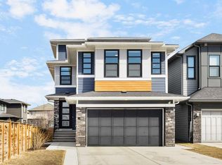 361 SW Harvest Hills Ct NE, Calgary, AB T3K 2N7