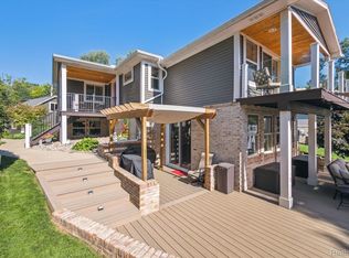 1983 Ridge Rd, White Lake, MI 48383