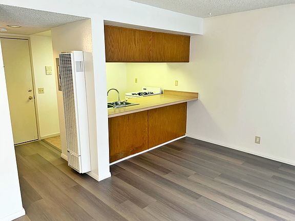 5th image of 1506 W 260th St #8