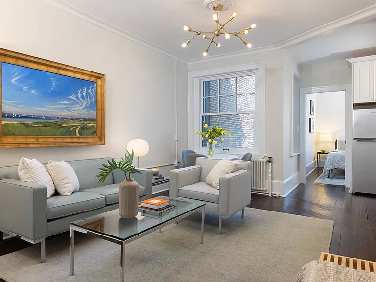 49 Revere St #5 — Photo 1