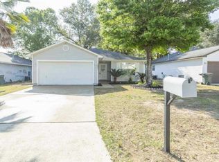 1031 Simpson St, Pensacola, FL 32526