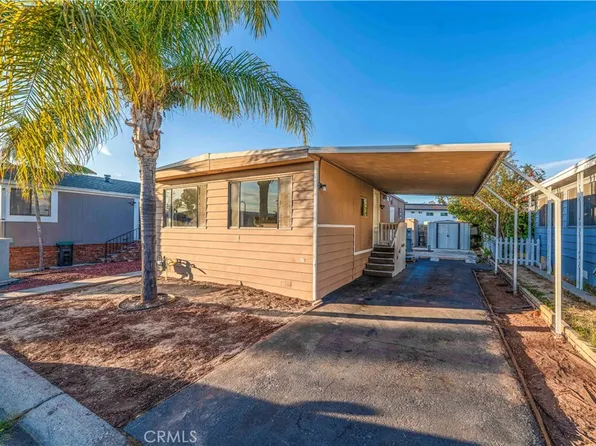 320 N Park Vis #76, Anaheim, CA 92806