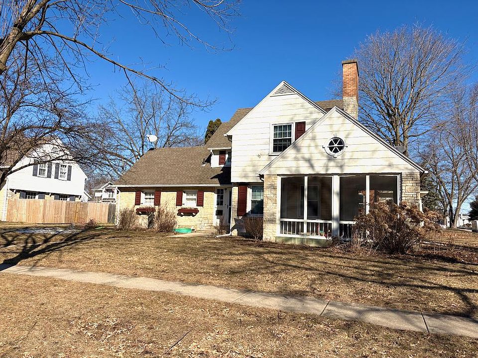 1st image of 12 E Rockwell STREET