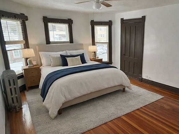 5th image of 532 Winton St Floor 2
