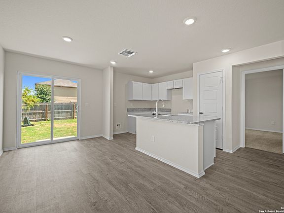 4th image of 3421 McCrae Crossing