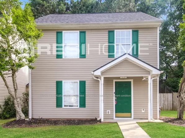 211 Coral Cir, McDonough, GA 30253