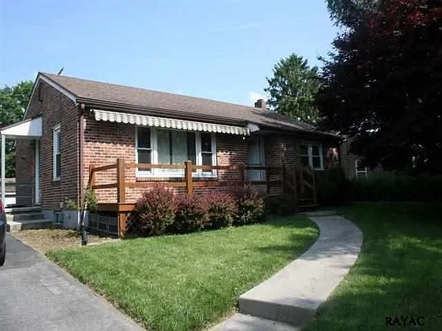 351 S Vernon St photo 1