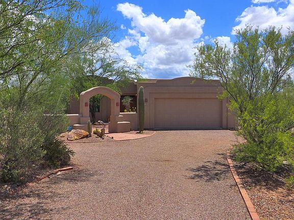 2nd image of 854 E Florida Saddle Dr