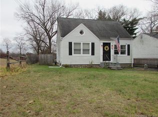 32 Pine Hill Rd, Enfield, CT 06082