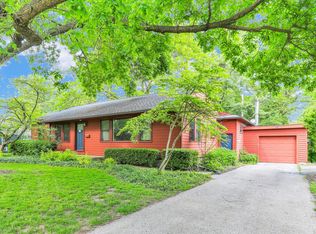 2014 Boudreau Dr, Urbana, IL