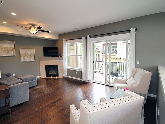 4th image of 15560 SW Ivory St