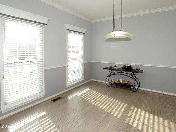 3rd image of 13652 Fox Meadow Ct