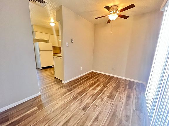 2nd image of 183 Monte Largo Dr NE APT 1