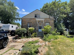 1302 Lewis Ave, Des Moines, IA 50315