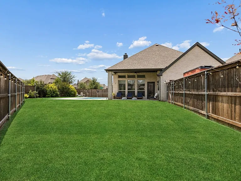 13946 Falcon Ranch Dr — Photo 39