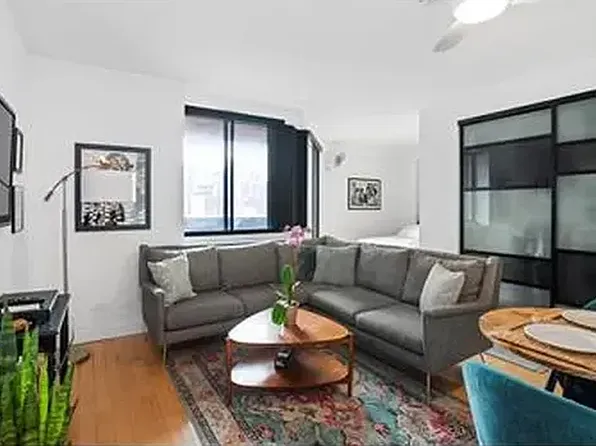 233 East 86th Street image 1 of 10