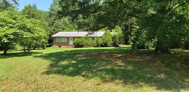 2nd image of 1354 Burris Rd
