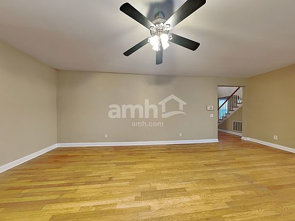 5th image of 6385 Clubside Dr