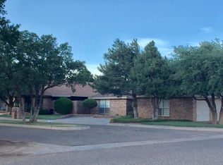 135 Aransas Ave, Levelland, TX 79336
