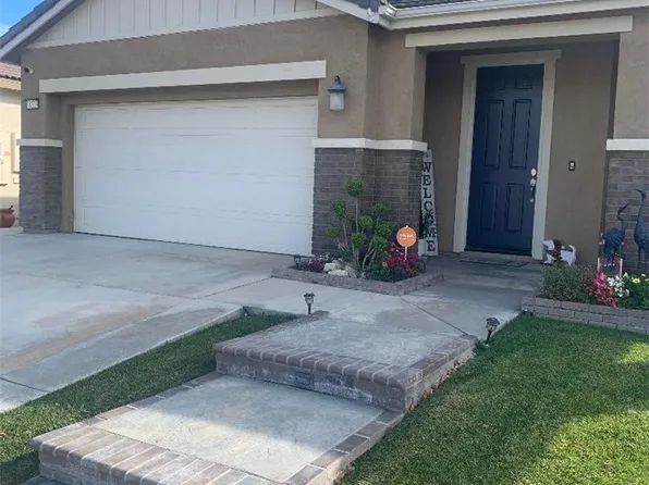 18319 Lapis Ln, San Bernardino, CA 92407