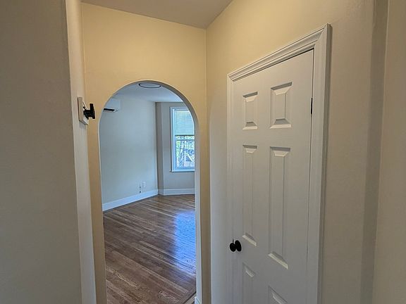 3rd image of 6185 Grove St #2F
