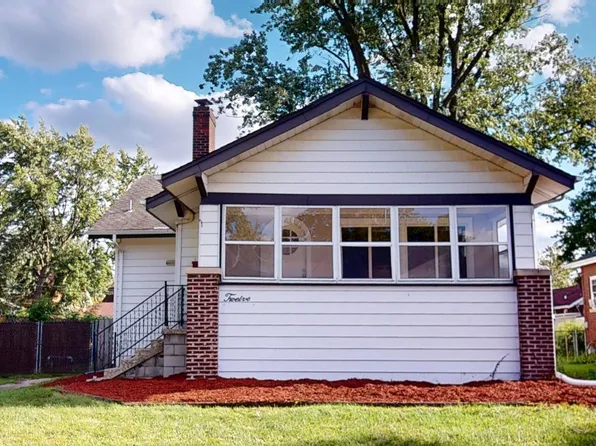 12 169th St, Hammond, IN 46324