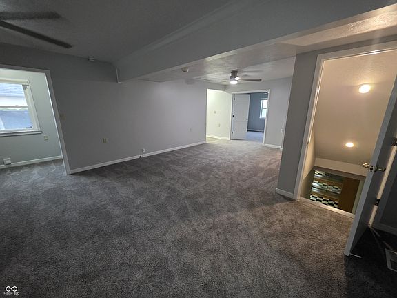 3rd image of 3803 Biscayne Rd