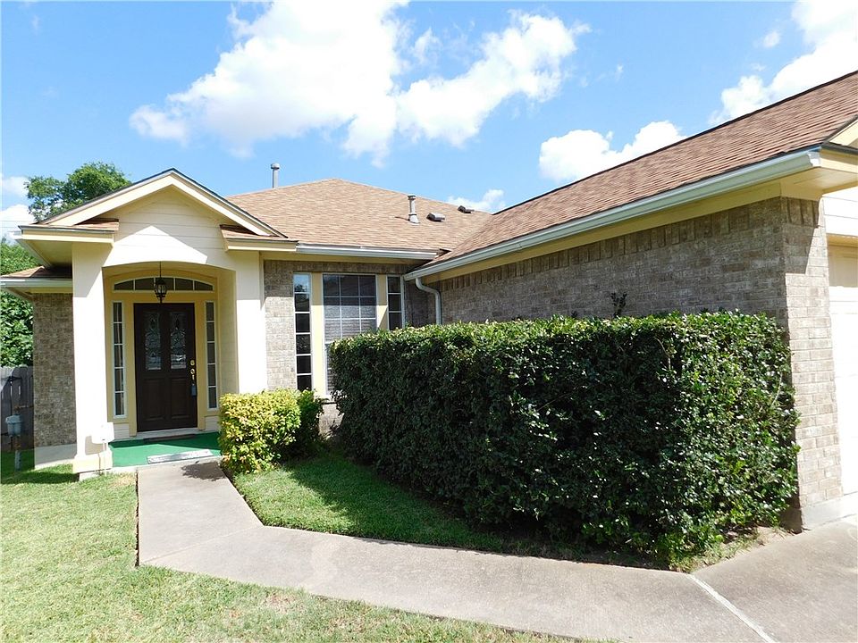 1st image of 13901 Greinert Dr