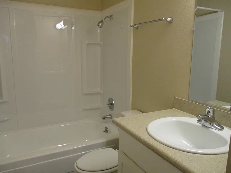 Beaver Creek Apartments — Photo 26