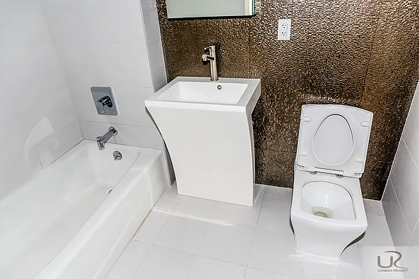 Rented by Urban Realty NYC | media 58