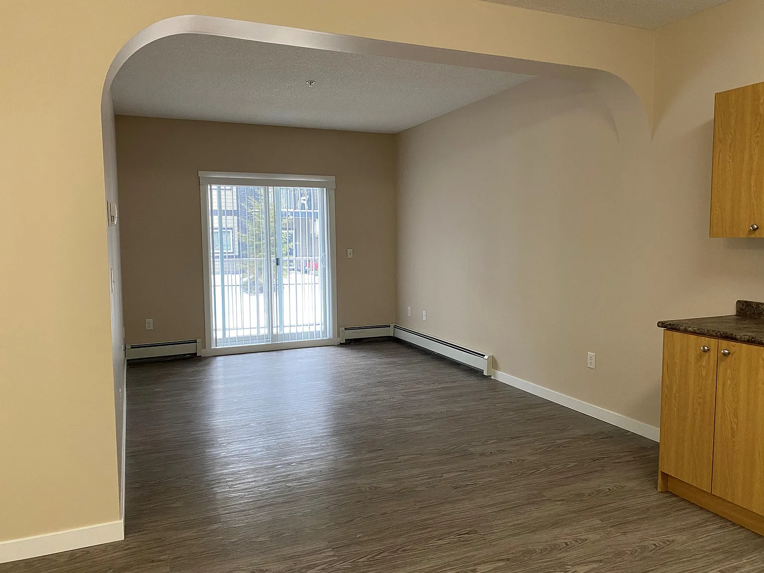 Tamarack Manor — Photo 4